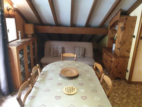 Appartement 2 pièces, 6 pers, exposé NO, animaux ok, wifi - FR-1-263-105