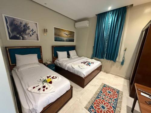 Golden Palace Suites