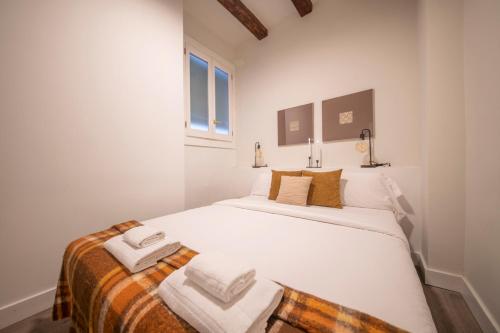 You Stylish Eixample Apartments