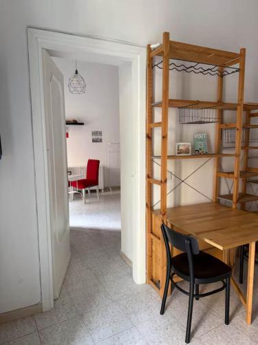Zona d'estar a Noble Square Apartment