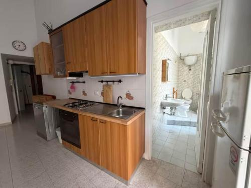 Cuina o zona de cuina de Noble Square Apartment