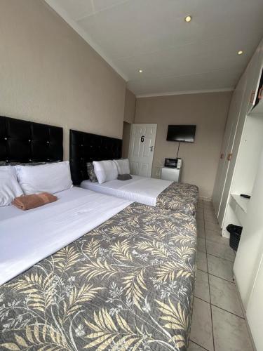 Gallery image of L-PACK PRIMROSe in Germiston