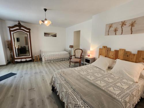 Llit o llits en una habitació de La Bouillarde