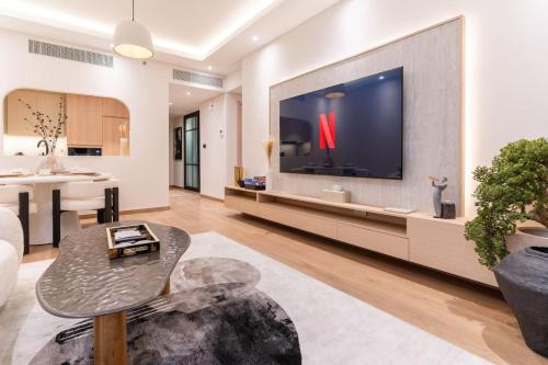 1BR Plus Studio Apartment With Burj View In Downtown Dubai