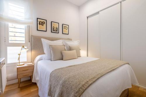 Bright 2-Bed Apartment in Las Letras Madrid