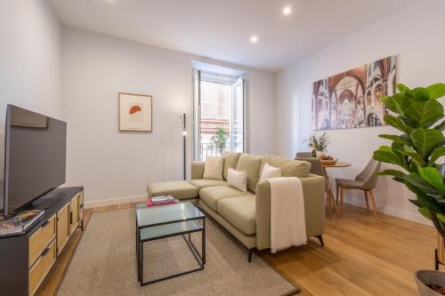 Charming Apartment in the Heart of Las Letras