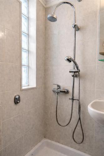 Calm & Comfortable Studio - Apartment at Central Kalamaria