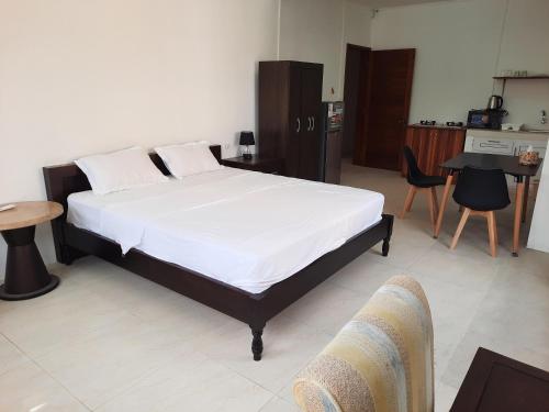 Zinnia Apartments flic en flac