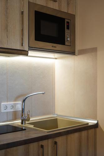 Beachfront Design LUX Studio Apartment photo 12