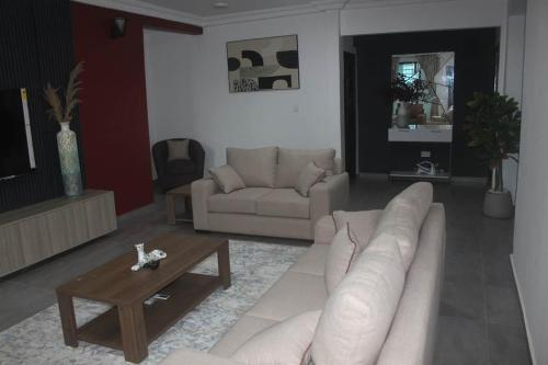 Nice 2bdr Apt @Shayshan Heights, East Airport