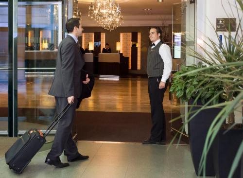 Crowne Plaza Berlin City Centre Ku'damm by IHG photo 80