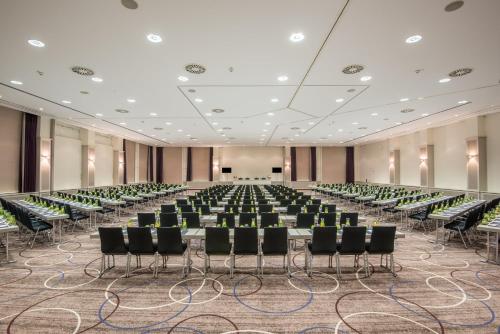 Crowne Plaza Berlin City Centre Ku'damm by IHG photo 99
