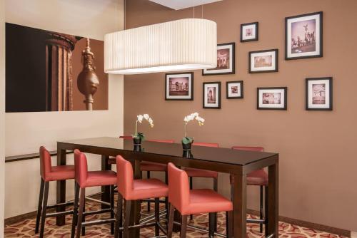 Crowne Plaza Berlin City Centre Ku'damm by IHG photo 83