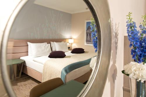 Crowne Plaza Berlin City Centre Ku'damm by IHG photo 113