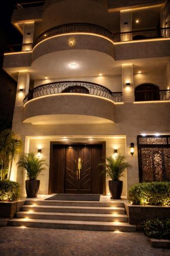 Sol Pyramids Rooftop View Giza