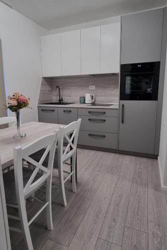 Apartment Novalja 212d