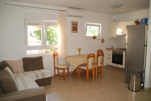 Apartment Stanici 1032a