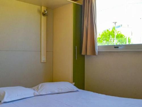 Bungalow Charmant avec Terrasse – 2 Chambres