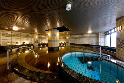 Kanazawa Hakuchoro Hotel Sanraku -Natural Hot Spring-