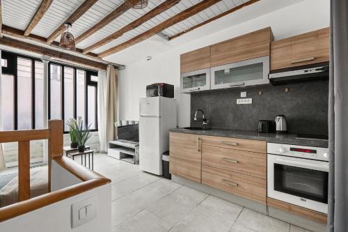 Parisian Nest I Stone Walls & Authentic Charm