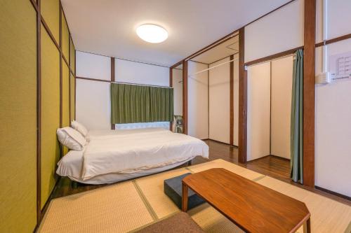 YAGARA TERRACE HOUSE OSAKA Room D