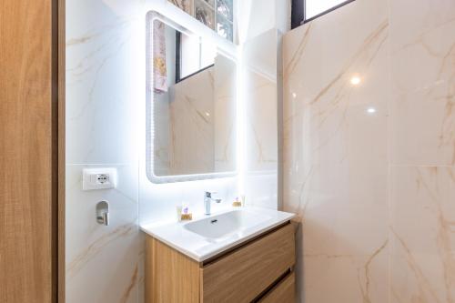 I-Host Modern Studio Near Porta Romana