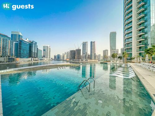 HiGuests - Peninsula Luxury 1 BR with Stunning Water Views