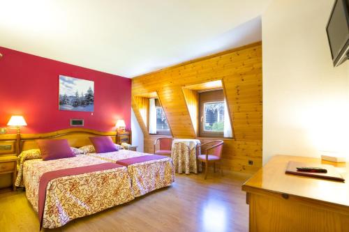 A room at Hotel Eth Solan & SPA