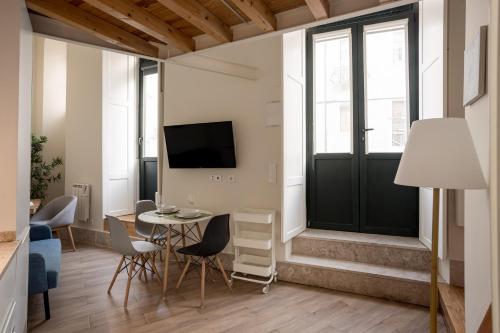 Arroios Urban Studio with Mezzanine
