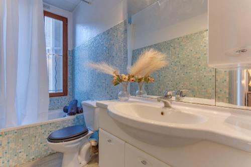 LE CYRNOS AP4499 By Riviera Holiday Homes