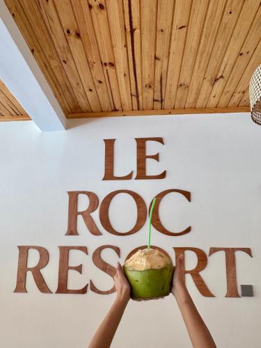 Le Roc Resort