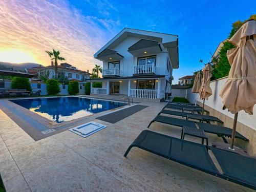 Dalyan Center Location Detached Villa with Pool