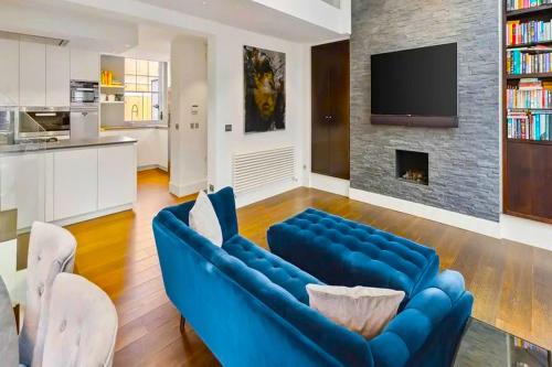 Gallery image of Grand Residence - Mayfair - Luxe - Central London in London