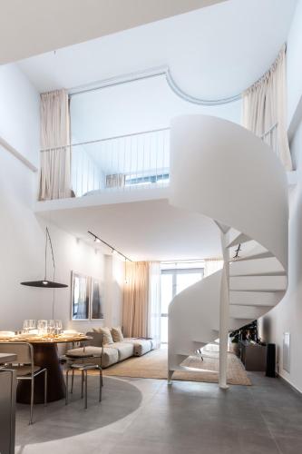 Nestco The Townhouse Jenner