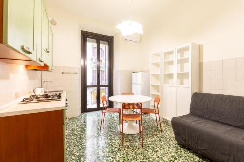 I-Host Spacious 2BR near City Center