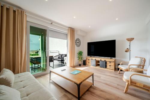 BeGuest Sea View Escape