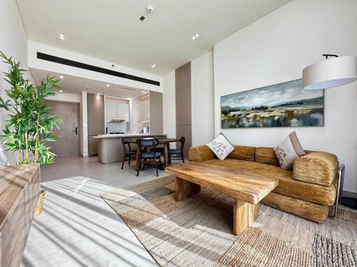Brand New 1BDR with Large Terrace 4 Guests