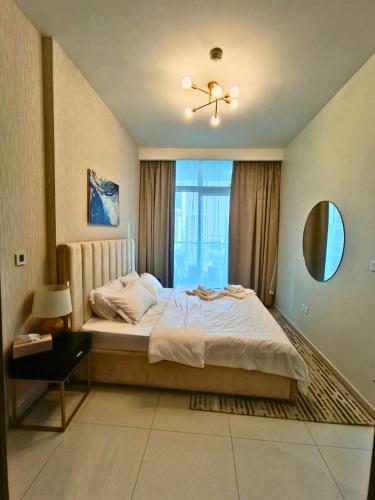 Canal View - 10 Minutes Walk to Dubai Mall