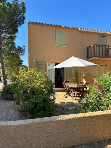 Maison familiale face à l'étang de Leucate La Franqui