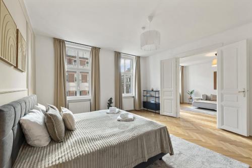 Rochus-Market City Apartment is Calling - by 4ty3 Apartments