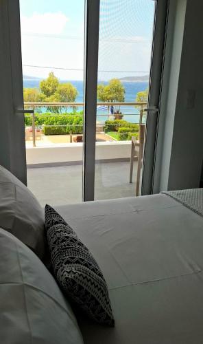 Enigma Boutique Houses Vraxos