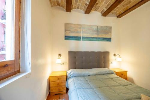 Valencia Flat Rental 1 bedroom apartment historical center