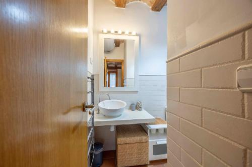 Valencia Flat Rental 1 bedroom apartment historical center