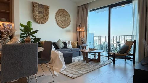 Serene 1BDR in Dubai Hills with Balcony