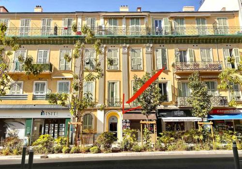 Small Duplex - Downtown - Close to Beaches