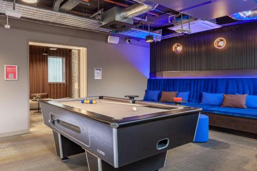Foto For Students Only - Potterrow Edinburgh 6