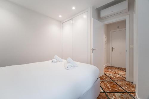 Modern bright - 1Bedroom 1Bath-Malasaña