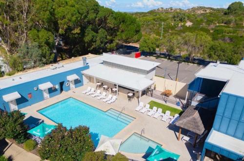 an overhead view of a swimming pool and a building at Sea Renity Preston Beach in Preston Beach
