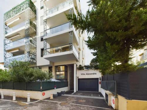 Villa Alexandra, Juan std avec Clim, parking