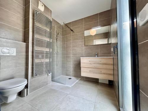 Villa Alexandra, Juan-les-pins, studio avec Clim, parking